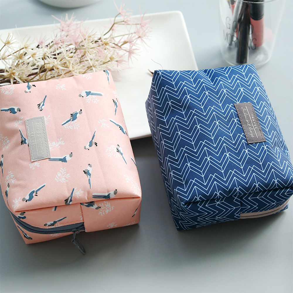 C487 Flower Pattern Cosmetic Makeup Bag